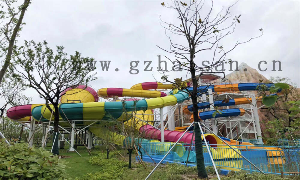 大象水滑梯：亲子游乐新体验